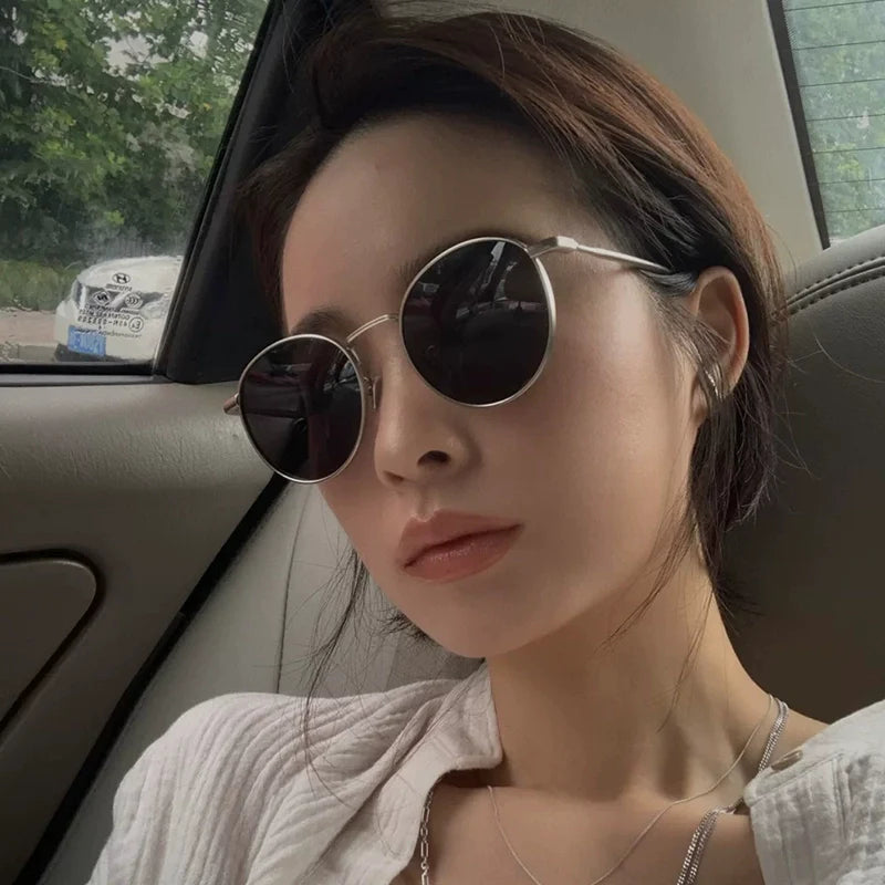 Women's summer UV protection polarized lenses sunglass. (ALAUDDIN)