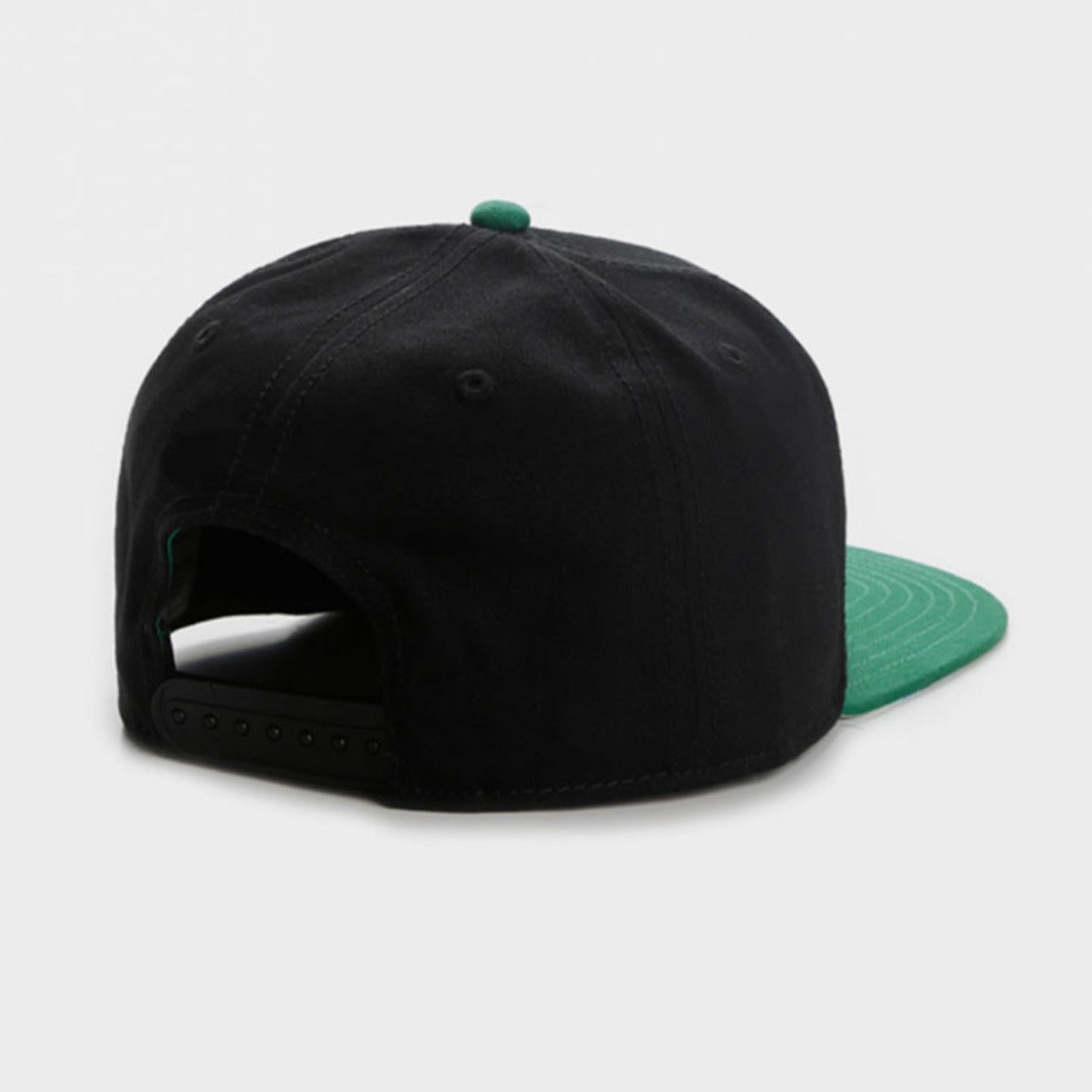 Blazin' Island embroidery hip hop flat brim hat.