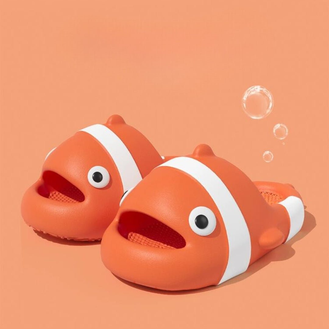 Clownfish Cartoon Funny Anti Slip Indoor & Beach Women Slippers