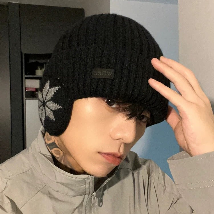 Winter new warm snowflake woolen big earmuffs