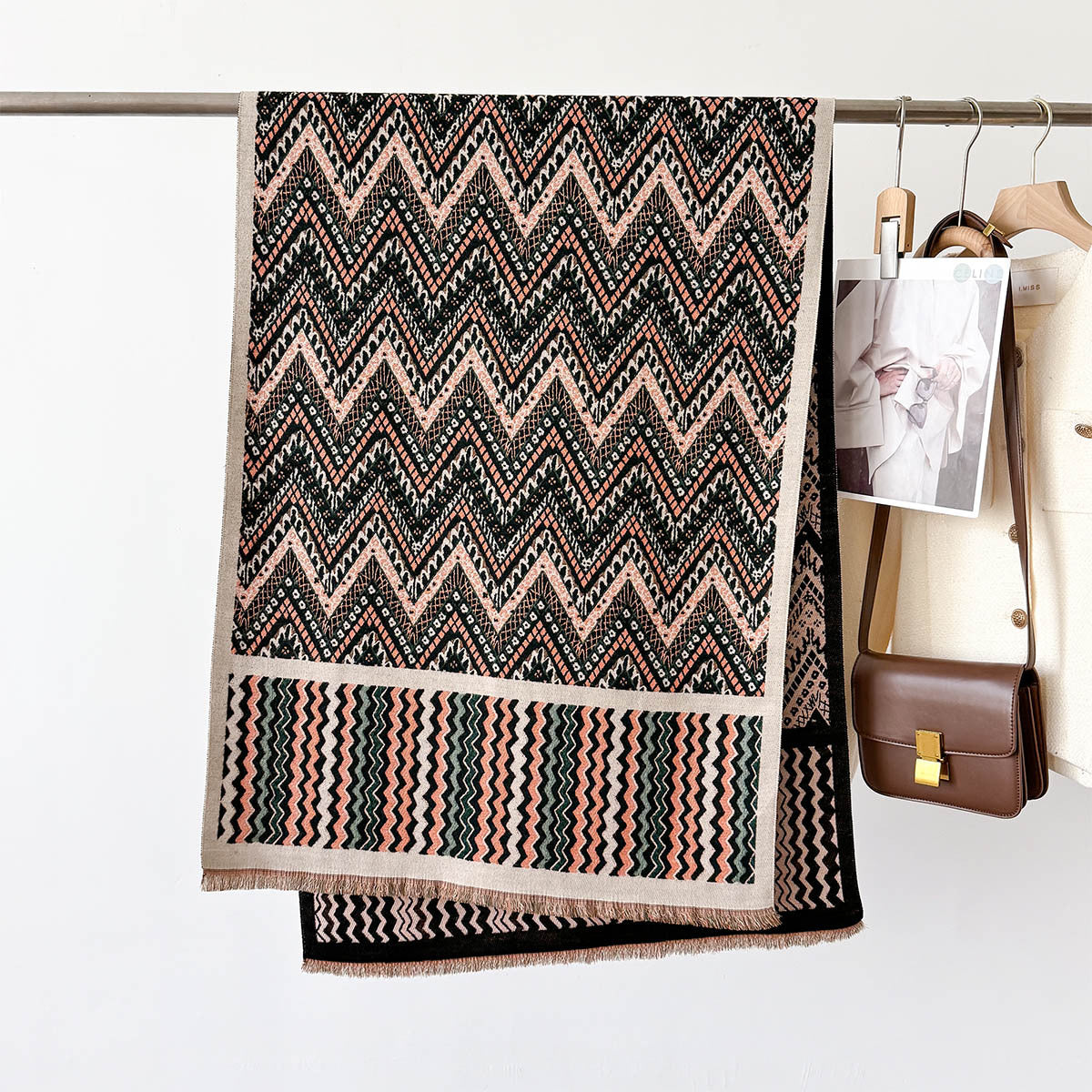 Double-Sided Printed Geometric Zigzag Design Luxury Winter Shawl